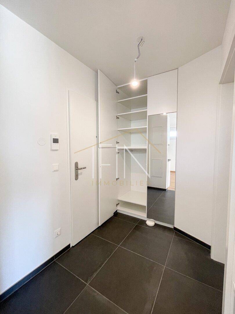 Vorzimmer mit Tischlerwandverbau