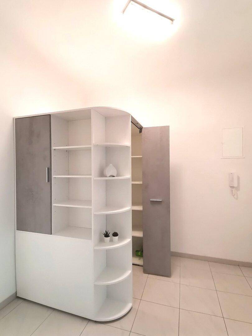 Begehbare Garderobe/ Abstellraum