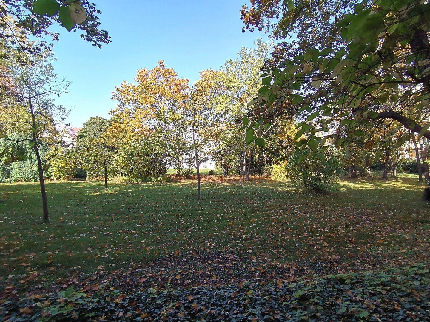 Nachbargarten Palais