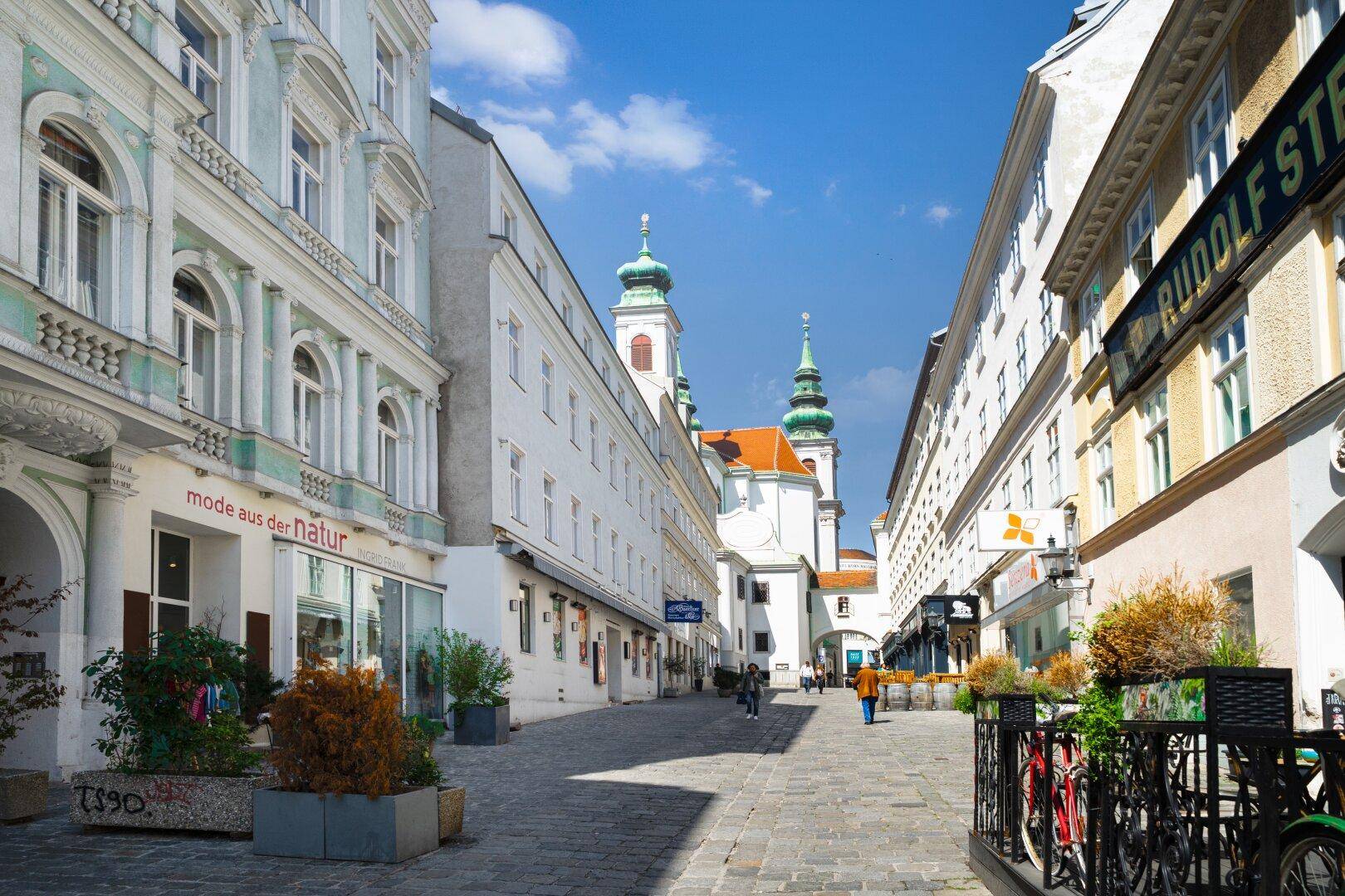 Barnabitengasse, Eingang ins Haus