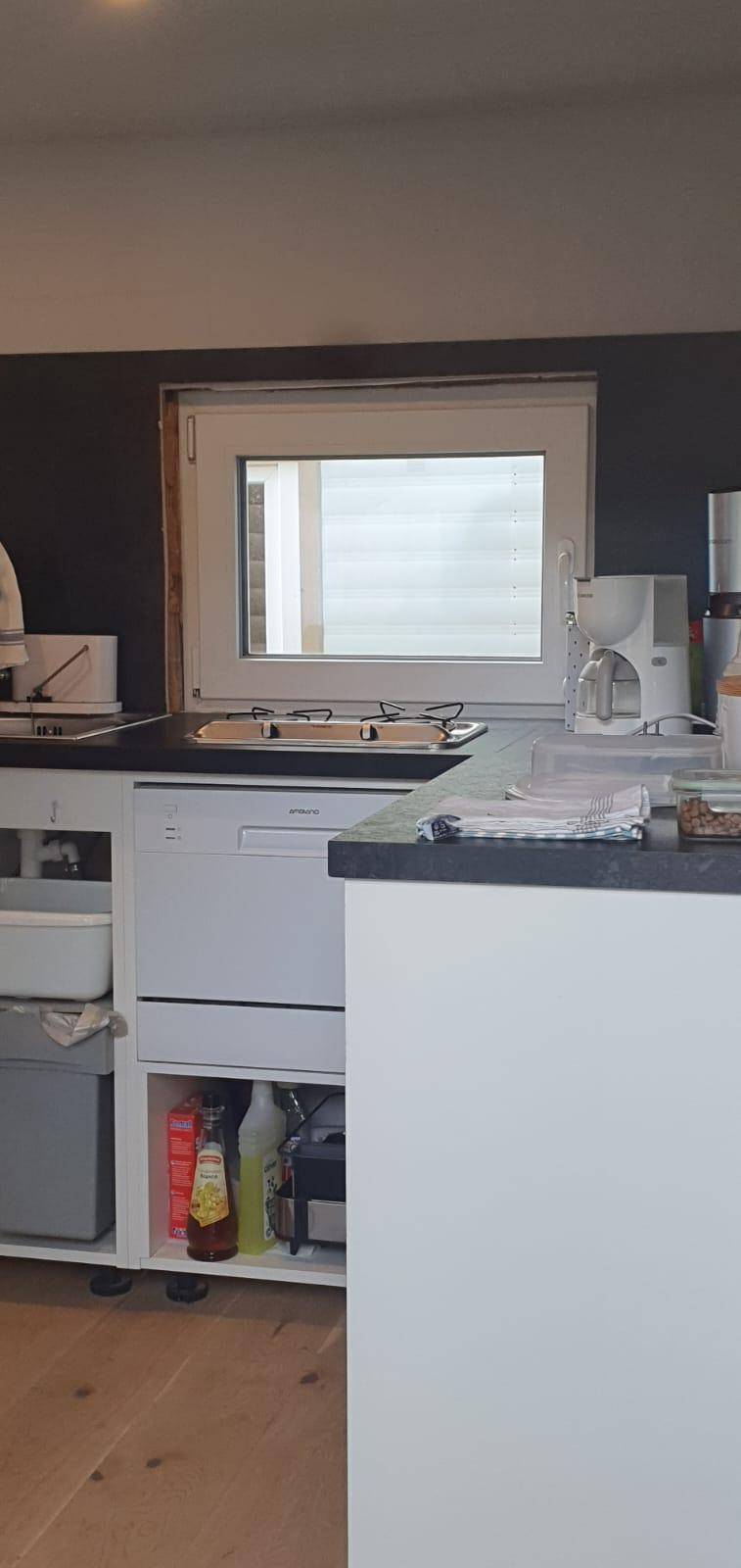 Gemütliches Ferienhaus mit Garten direkt am See