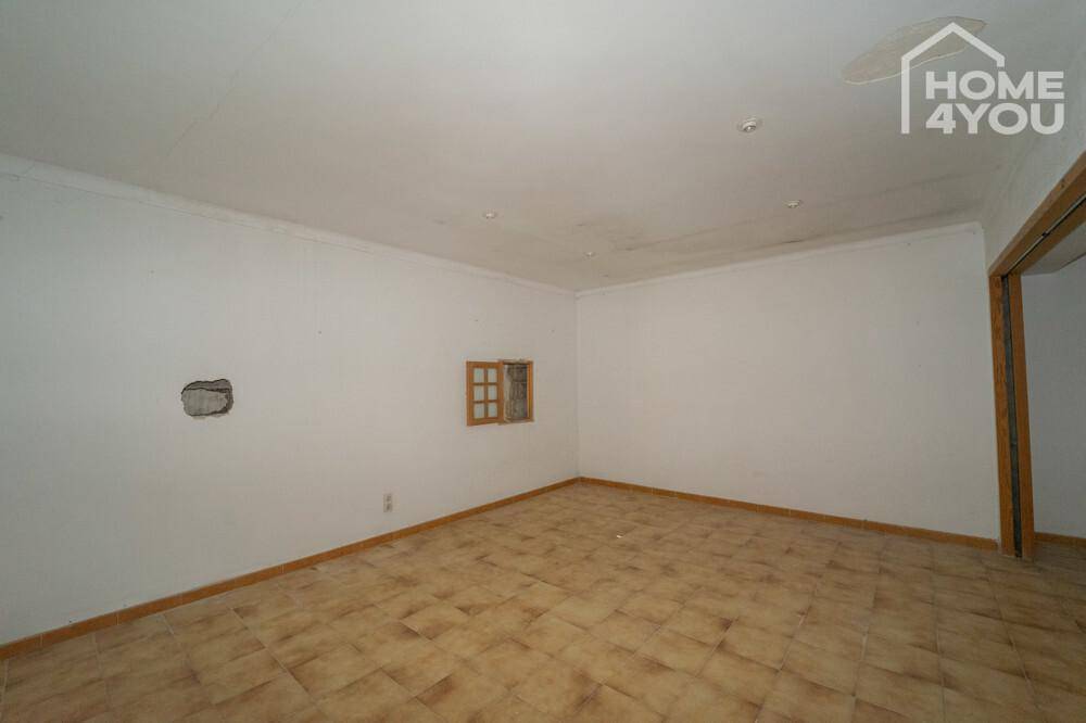 Stadthaus-mit-Projekt-grosse-Grundstück-7