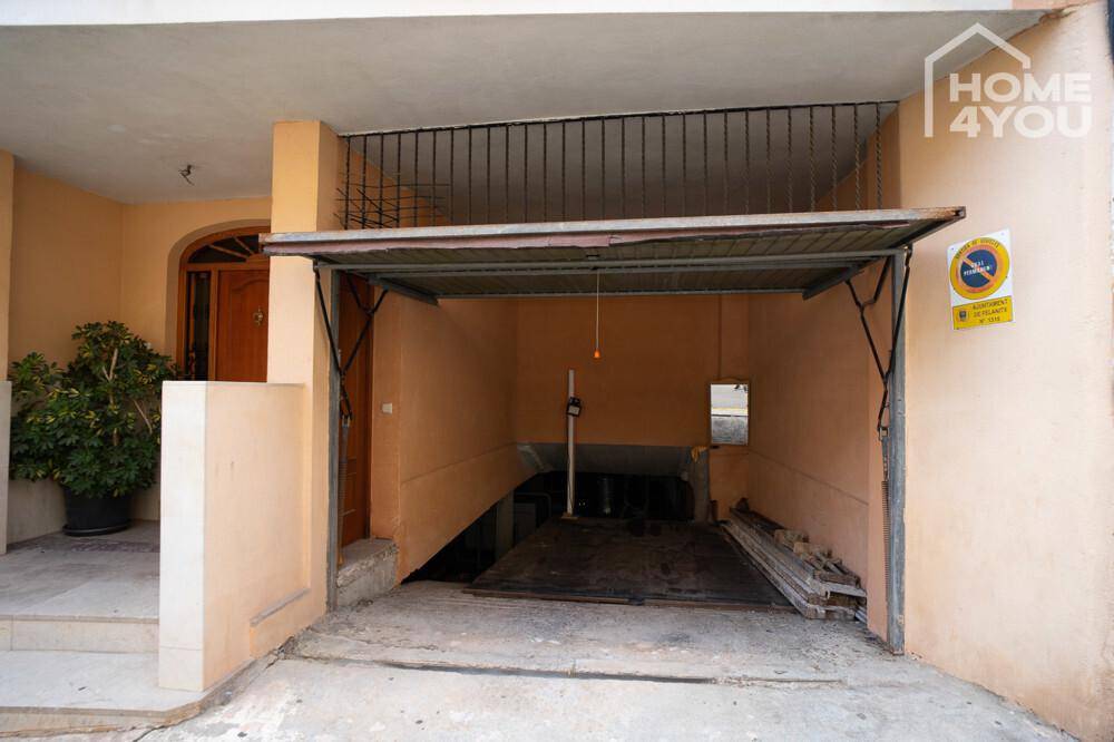 große Garage