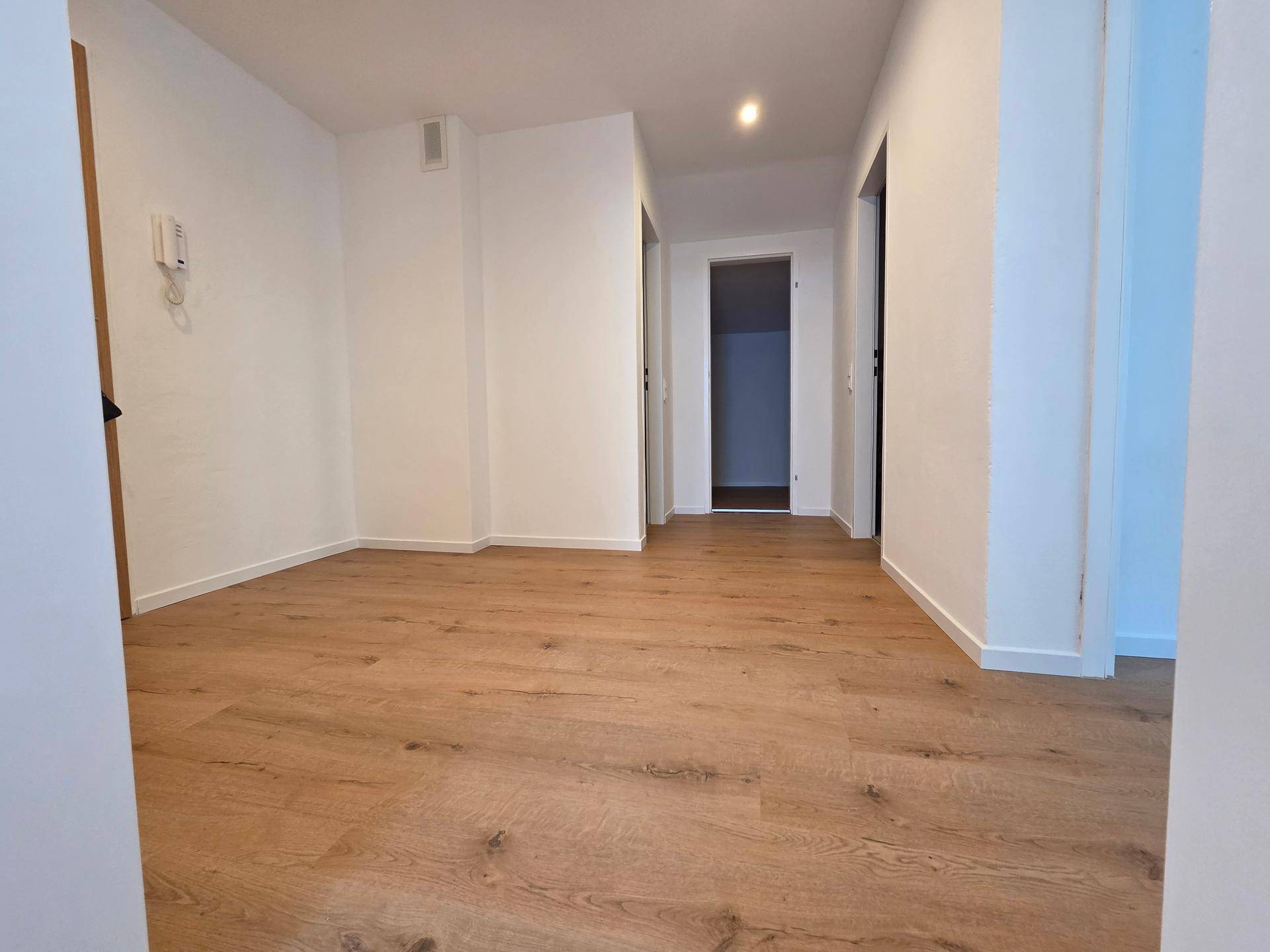 Erstbezug nach Sanierung – moderne / helle 3-Zimmer-Dachgeschosswohnung in Taxenbach – pohled 5