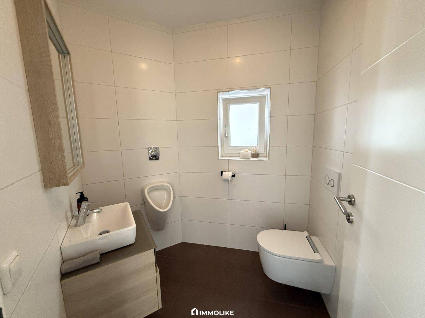 Gäste-WC EG