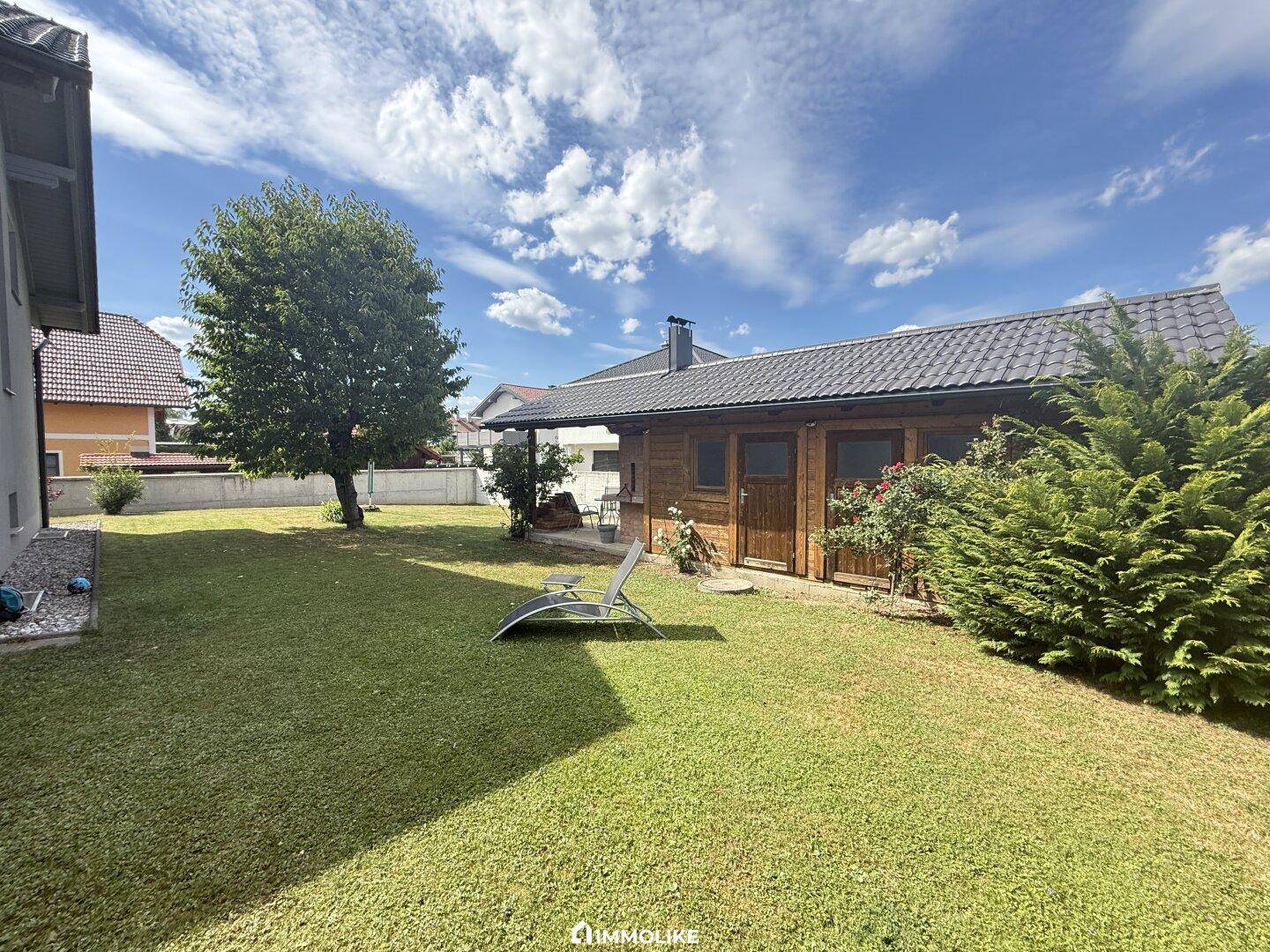 Großzügiges 6-Zimmer-Einfamilienhaus | 5 Schlafzimmer | 804 m² Grundstück | Doppelgarage | Laakirchen - Ansicht 3