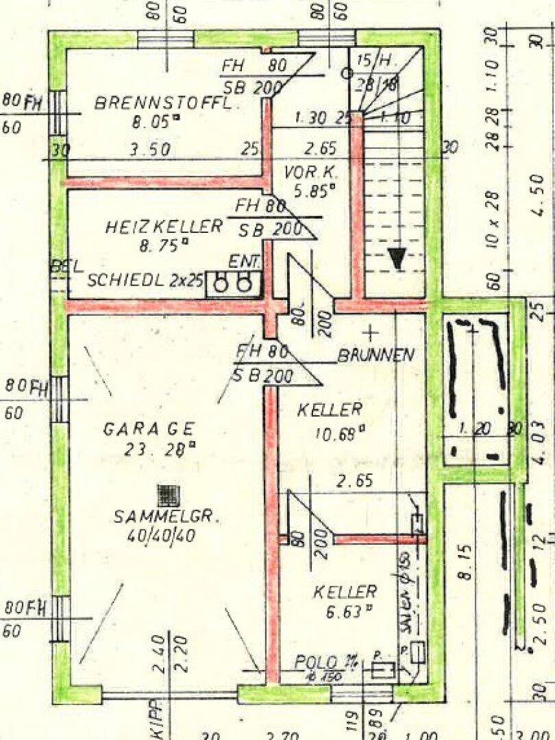 Grundriss des Kellers mit Garage, Heizkeller und Abstellräumen.