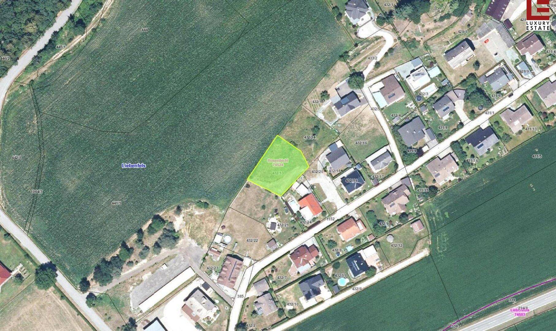 Tomt, 1099 m²