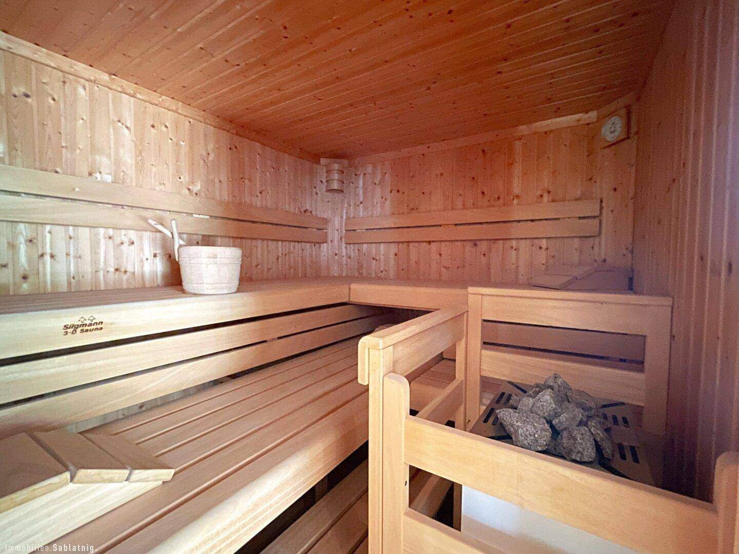 FINISCHE_SAUNA