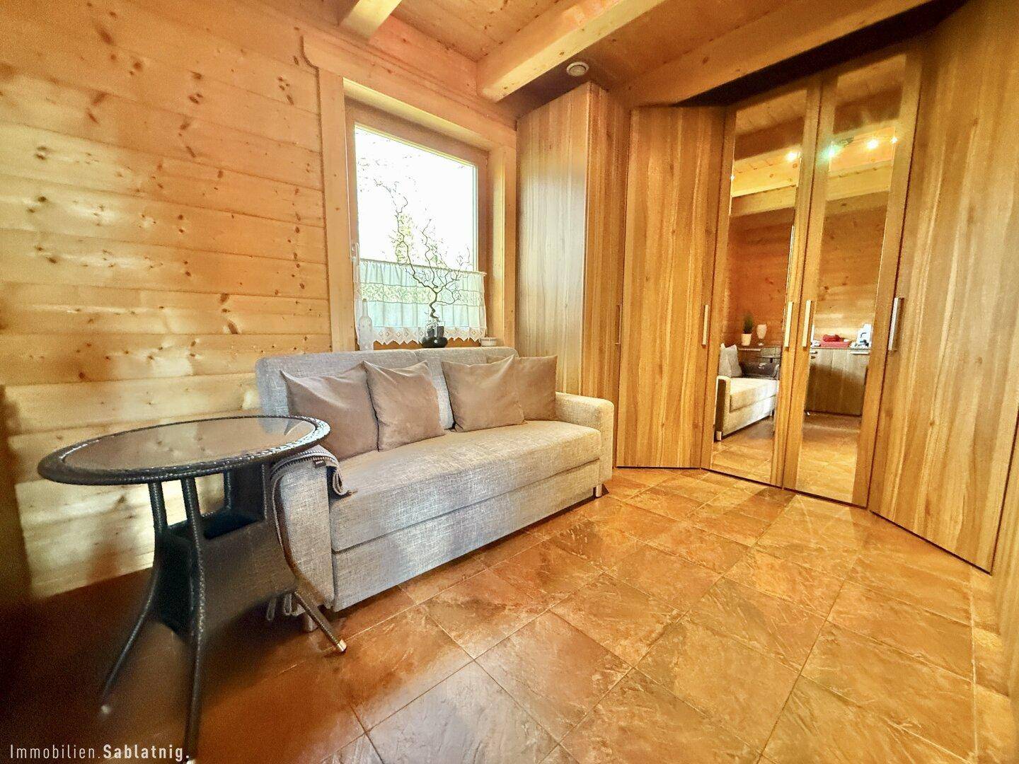 TRAUMHOLZHAUS – Stilvolles Wohnen mit Galerie-Schlafzimmer und malerischer Aussicht - Ansicht 4