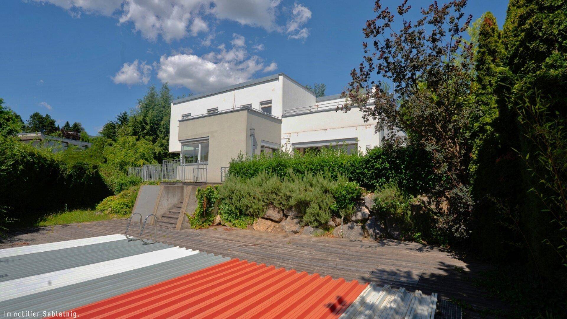 Exklusive Architektenvilla mit Pool &amp; Wellness in privilegierter Aussichtslage von Graz-Waltendorf! - Ansicht 4