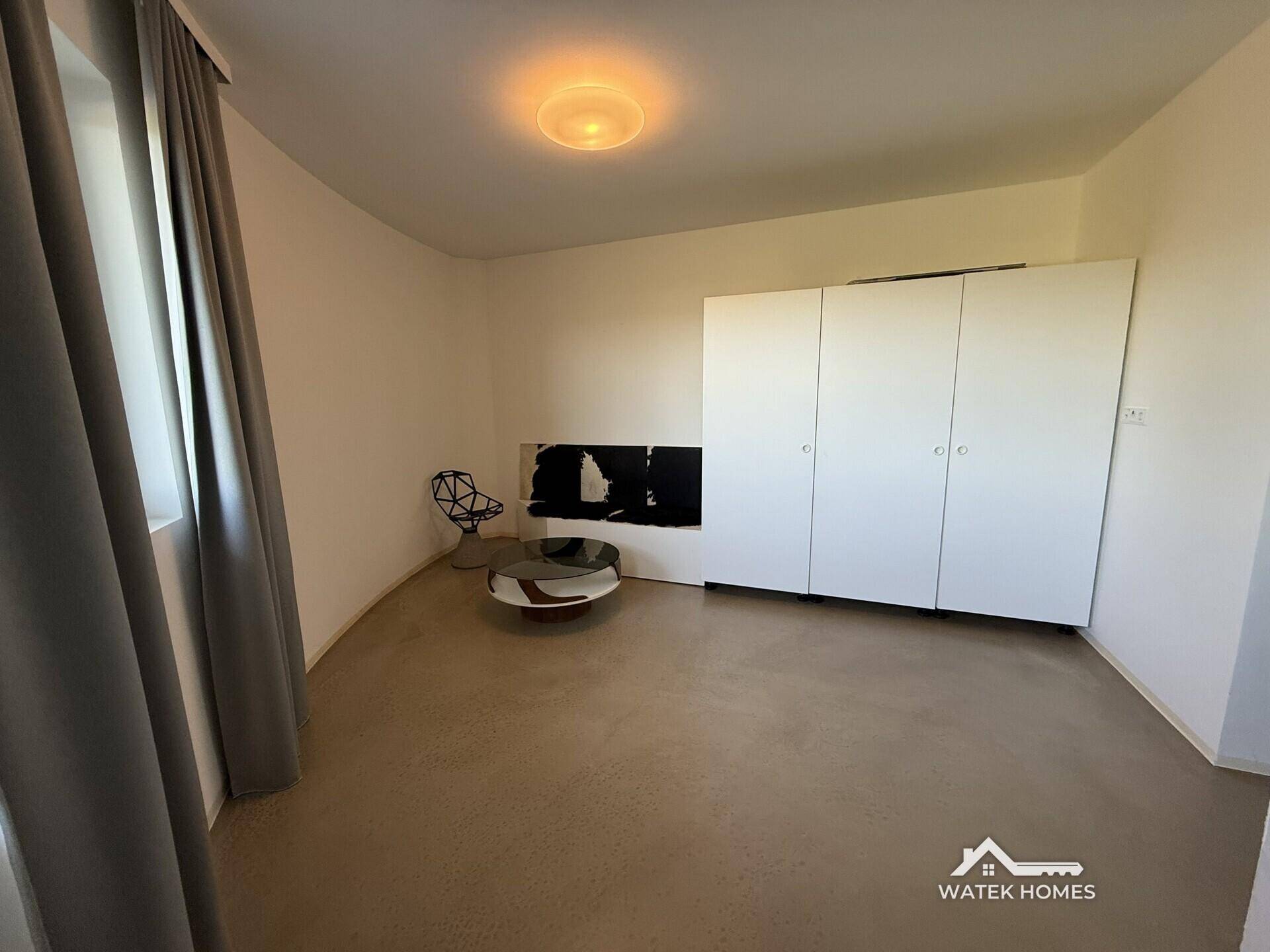 Zimmer mit Einbauschrank