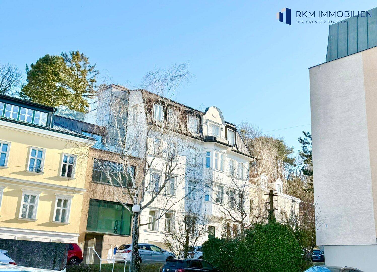 Wohnhaus gegenüber