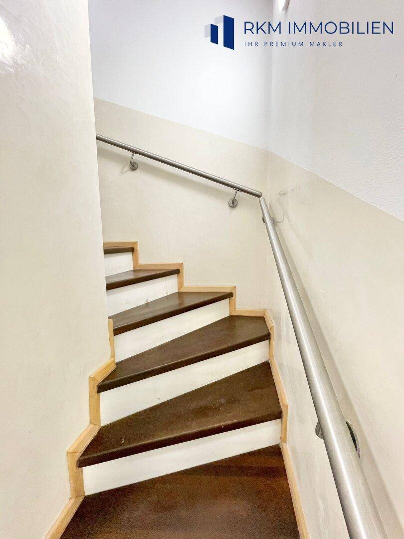 Treppe zum ersten Stock