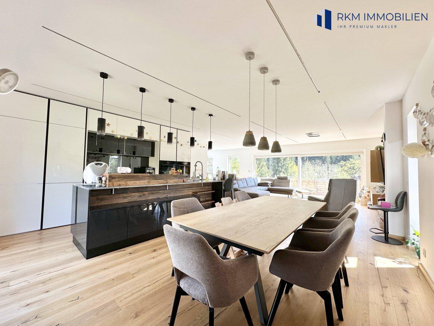 Modernes Familienparadies mit viel Platz und herrlichem Bergblick - Ansicht 4