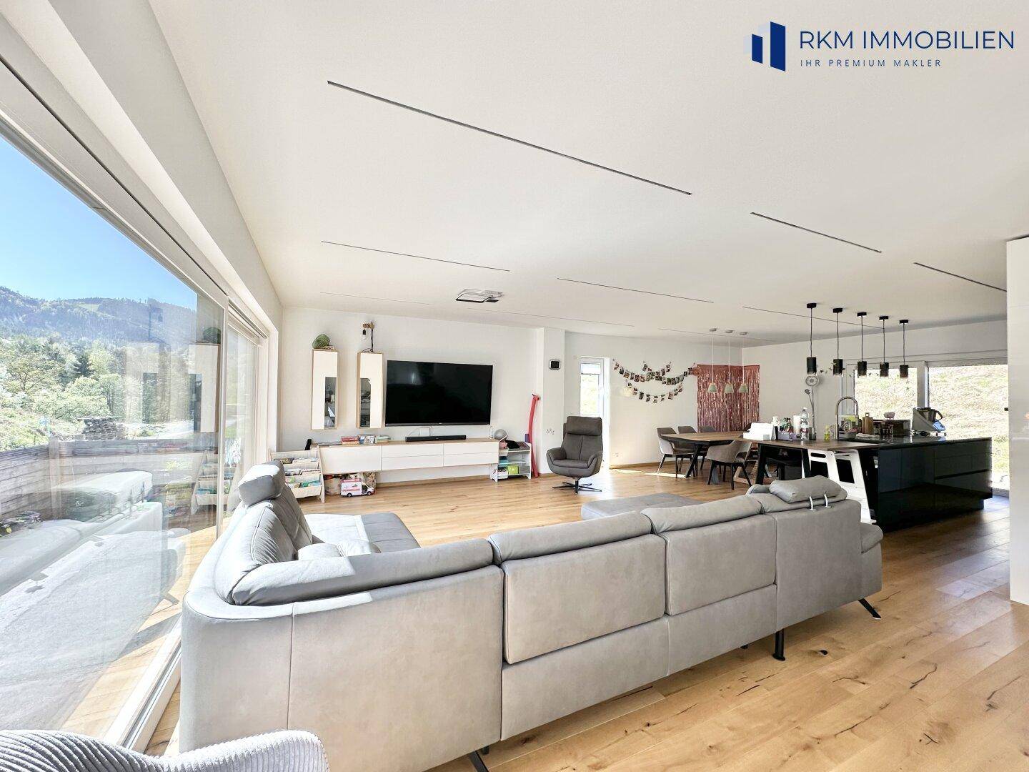 Modernes Familienparadies mit viel Platz und herrlichem Bergblick - Ansicht 3