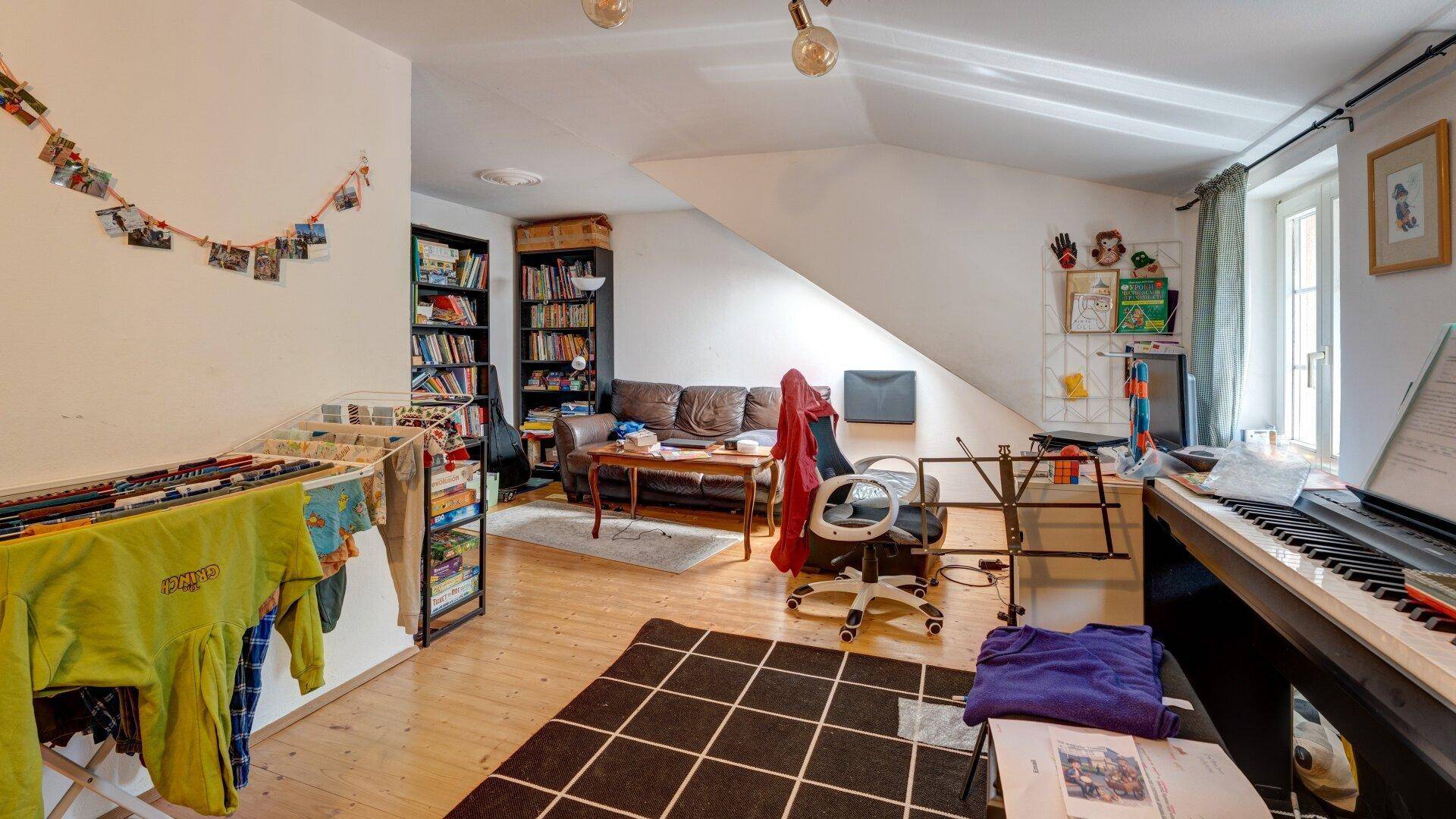 Wohnzimmer - DG