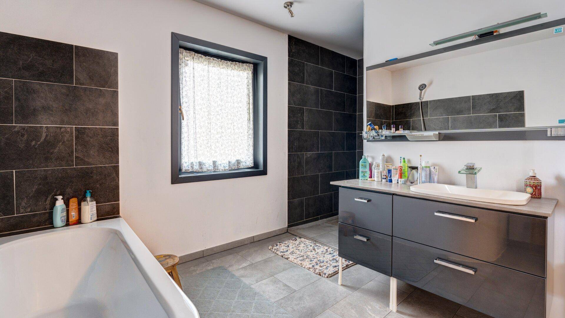 Badezimmer 1 Obergeschoss