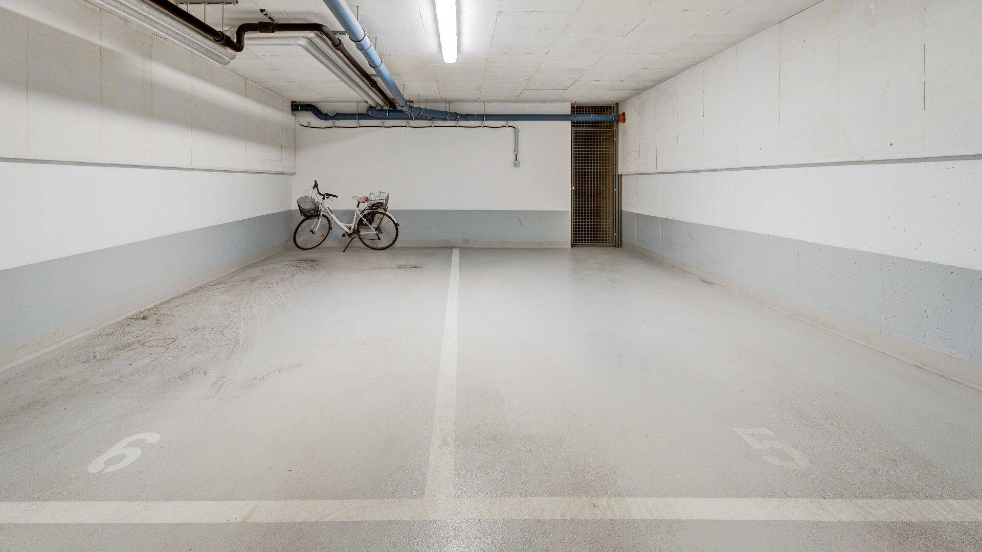 Parkplatz Nr. 6