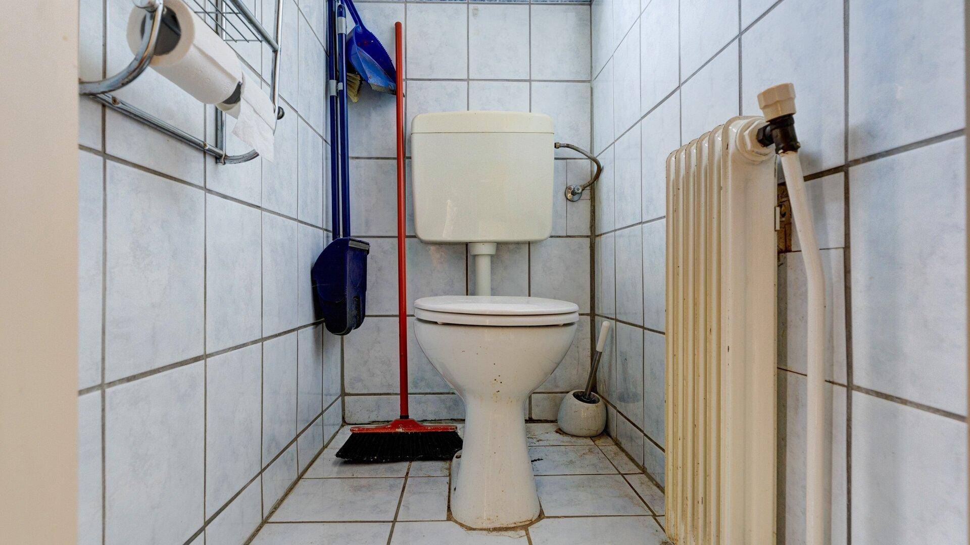WC