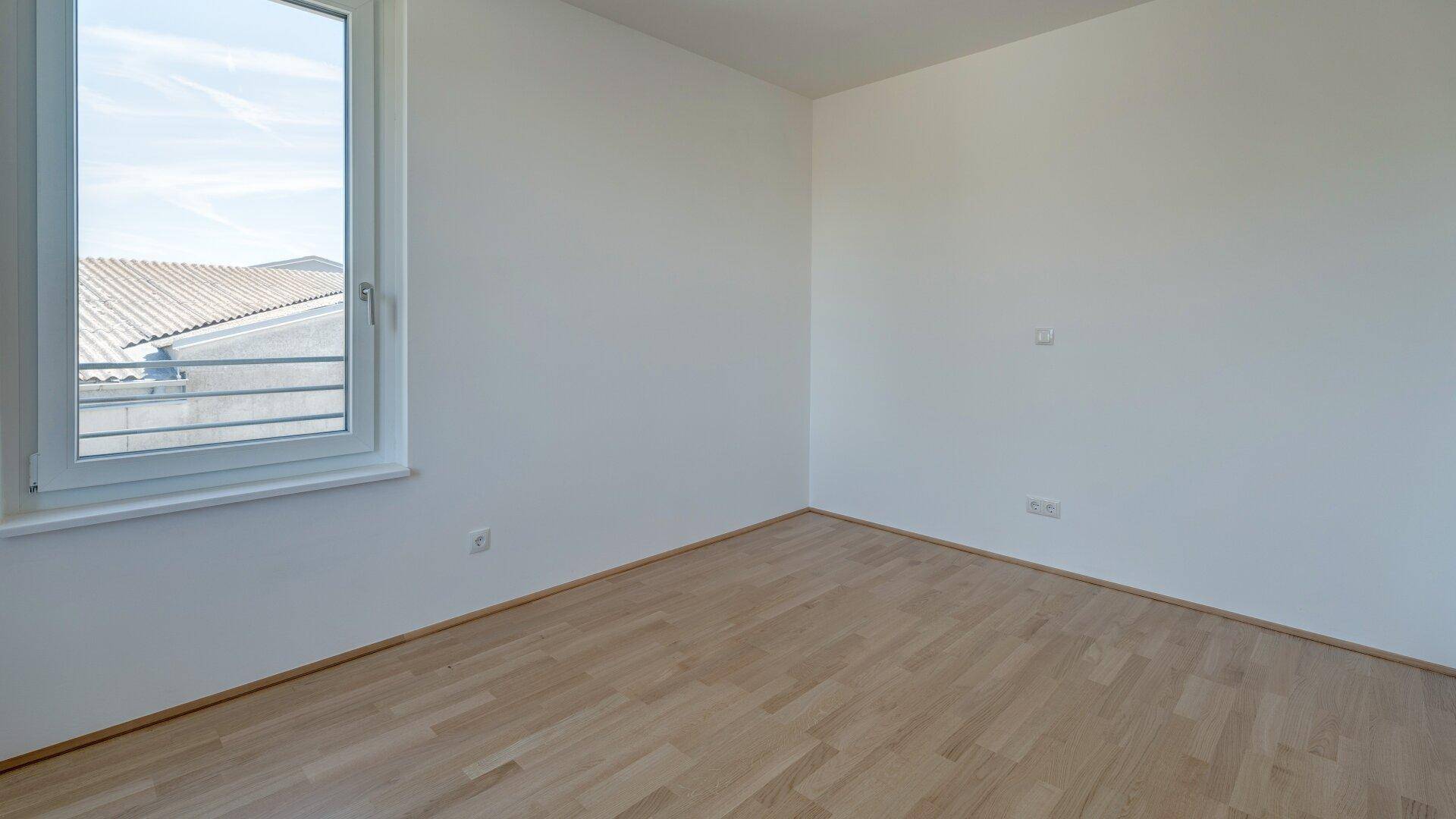 Moderne Erstbezug-Wohnung mit Loggia in Deutsch-Wagram - ideal für Familien - PROVISION BEZAHLT DER ABGEBER – pohled 5