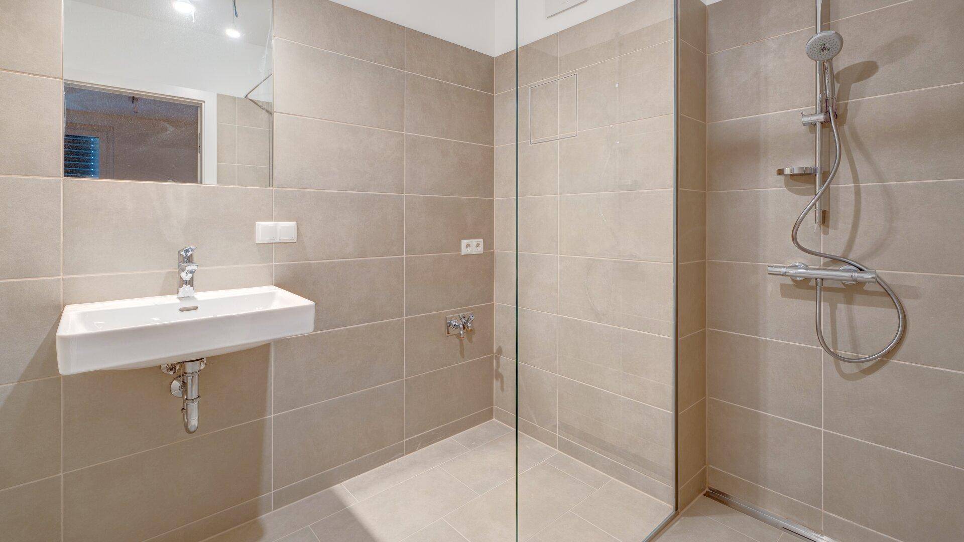 Neues Zuhause in Deutsch-Wagram: Moderne 2-Zimmer-Wohnung mit Loggia - PROVISION BEZAHLT DER ABGEBER - Mehr