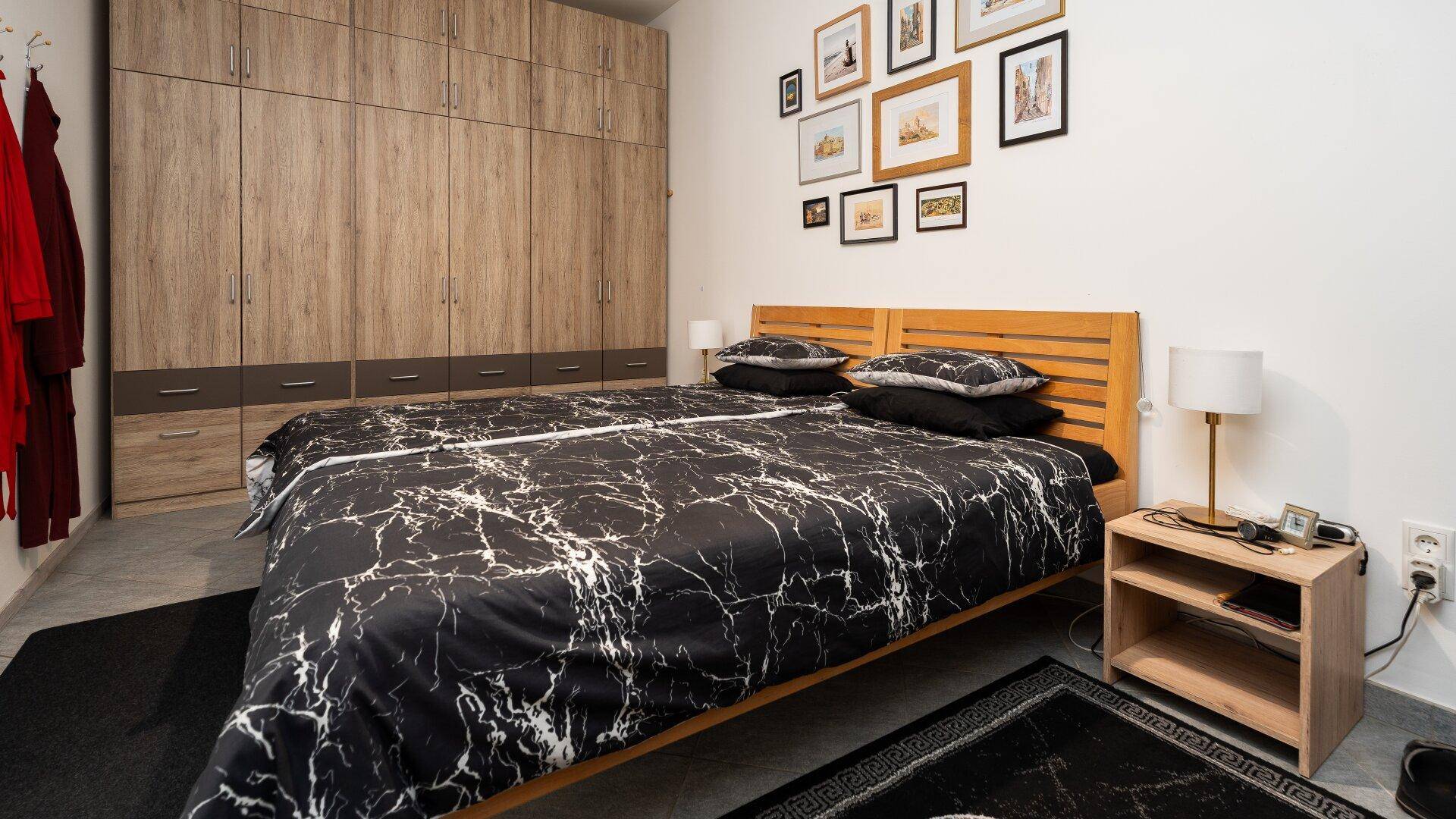 Haus 1 Wohnung Schlafzimmer