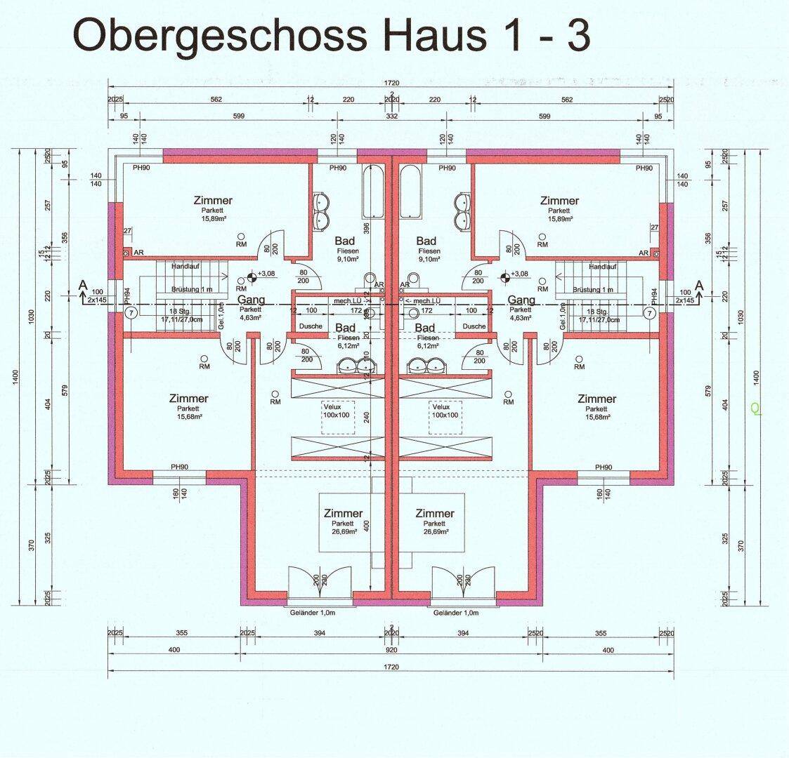 Grundriss des Obergeschosses mit mehreren Zimmern und Bädern.