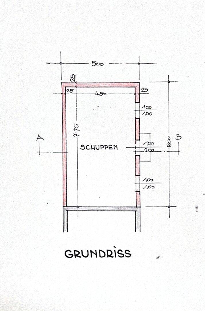 Einfacher Grundriss eines Schuppens mit Maßen und einer Türöffnung.