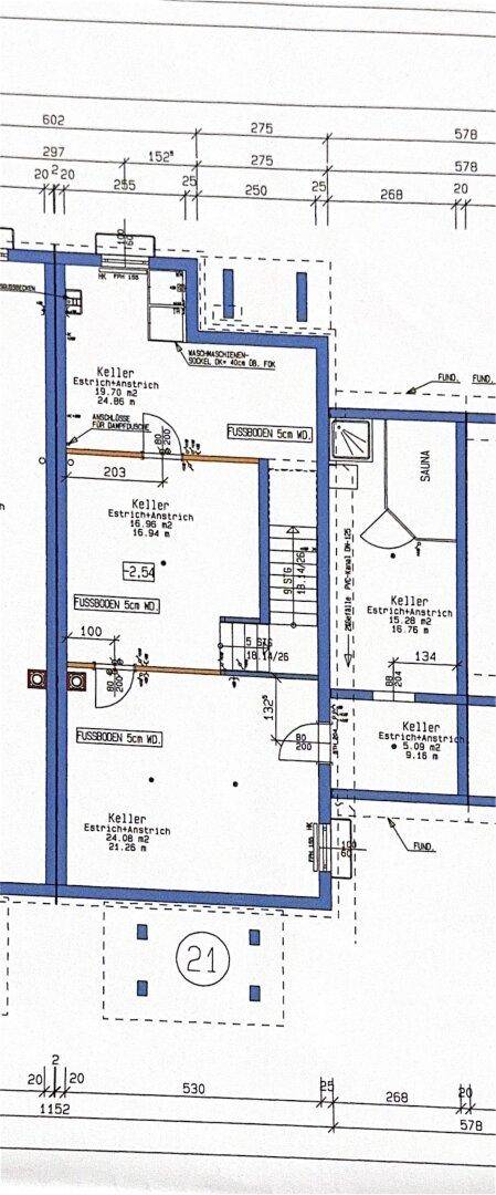 Grundriss des Untergeschosses mit mehreren Kellerräumen und einer integrierten Sauna.