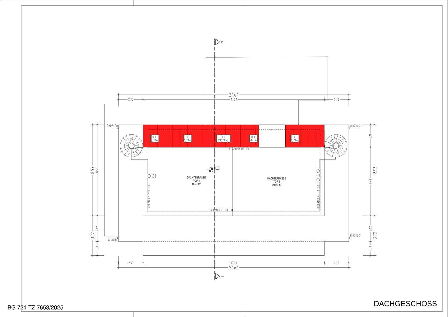 Grundriss des Dachgeschosses mit großen Dachterrassen und Zugangspunkten.
