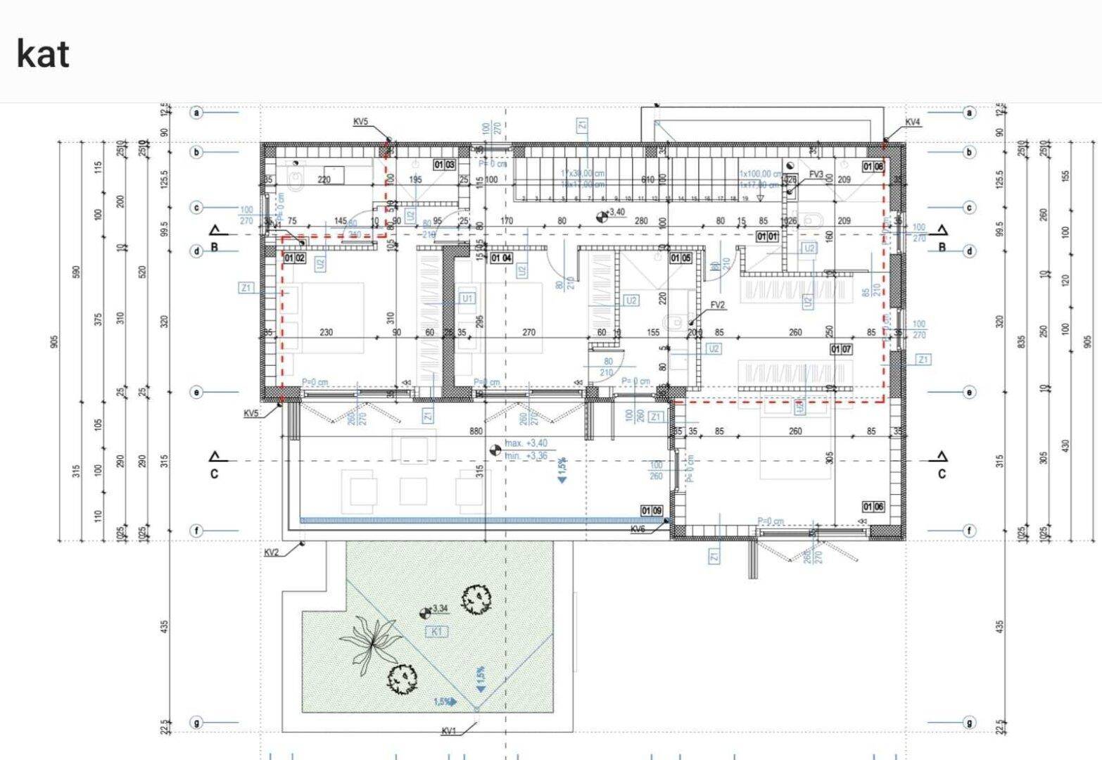 Grundriss des Obergeschosses mit Schlafzimmern, Bädern und Zugang zu einem Gartenbereich.