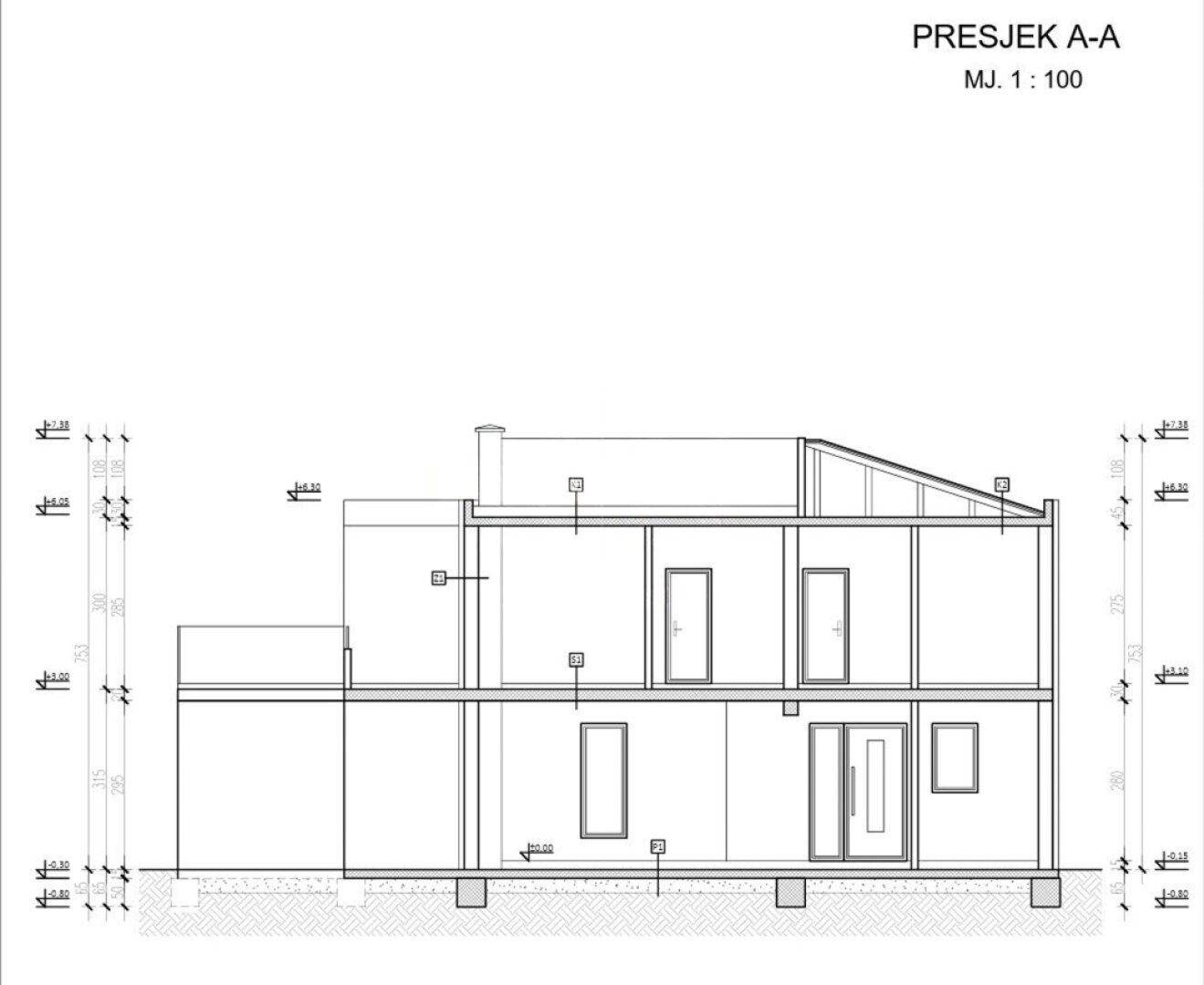 Architektonischer Schnittplan des Gebäudes, der die vertikale Struktur und Raumhöhen zeigt.
