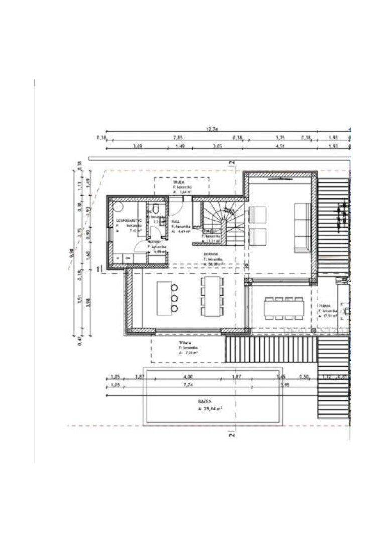 Grundriss des Erdgeschosses mit offenem Wohnbereich, Esszimmer und Zugang zum Pool.