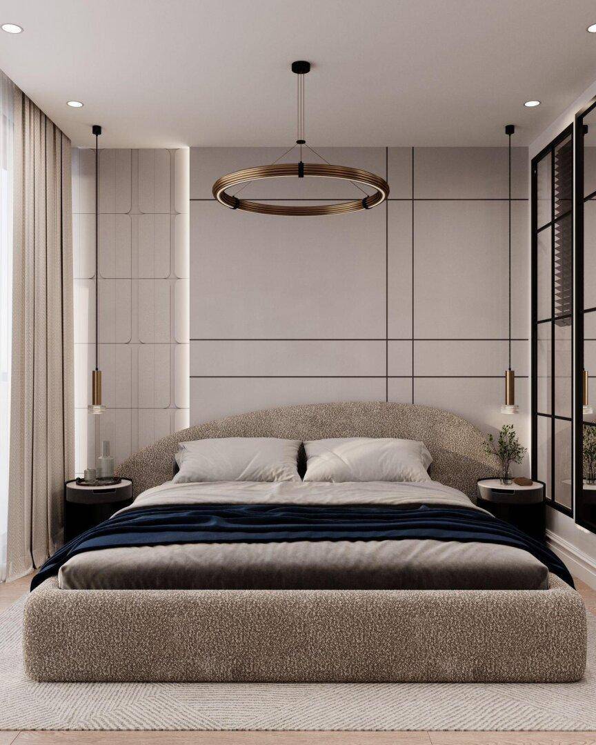Elegantes Schlafzimmer mit großem Bett, modernen Nachttischen und dekorativer Deckenleuchte.