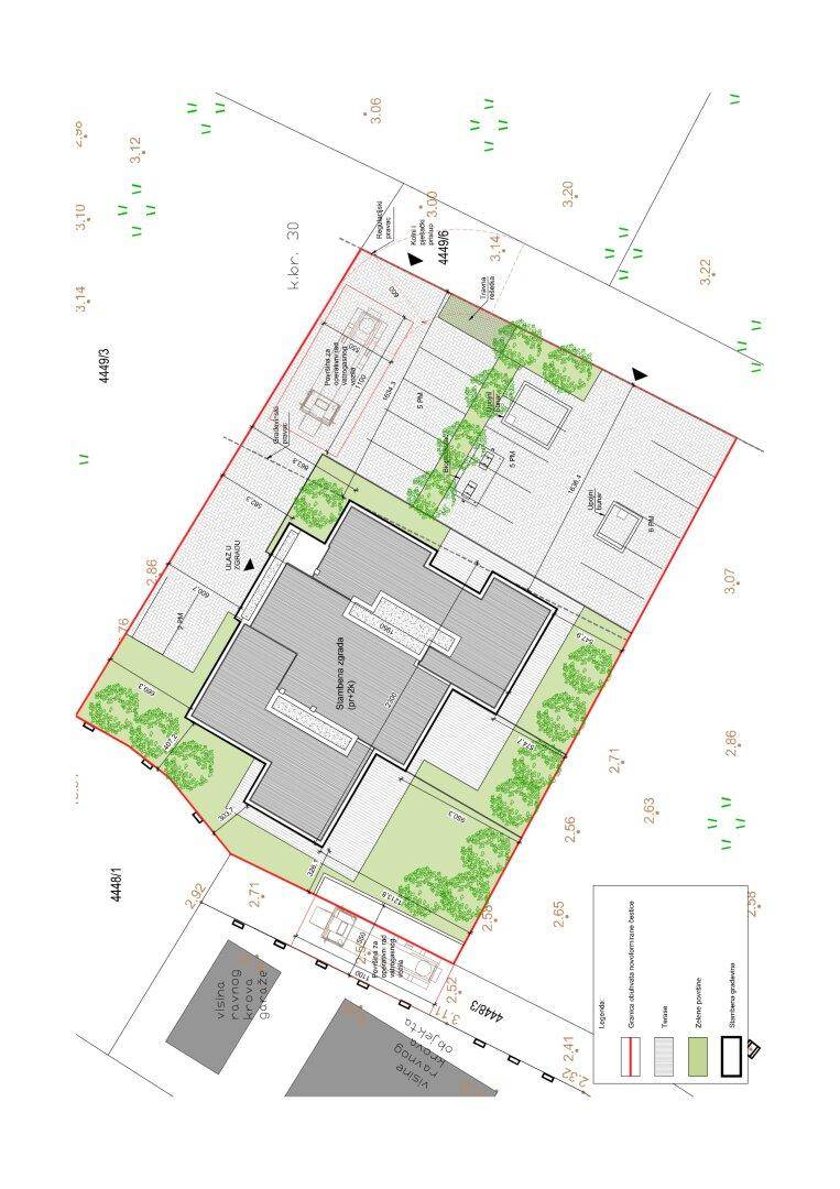 Lageplan des Gebäudes mit Grundstücksgrenzen, Parkplätzen und Grünflächen.