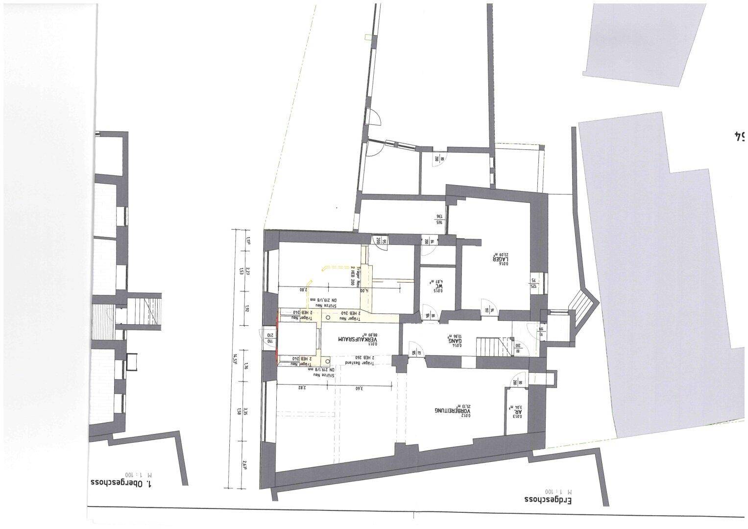 Grundrisspläne für das Erdgeschoss und das erste Obergeschoss mit Raumaufteilung und Maßen.