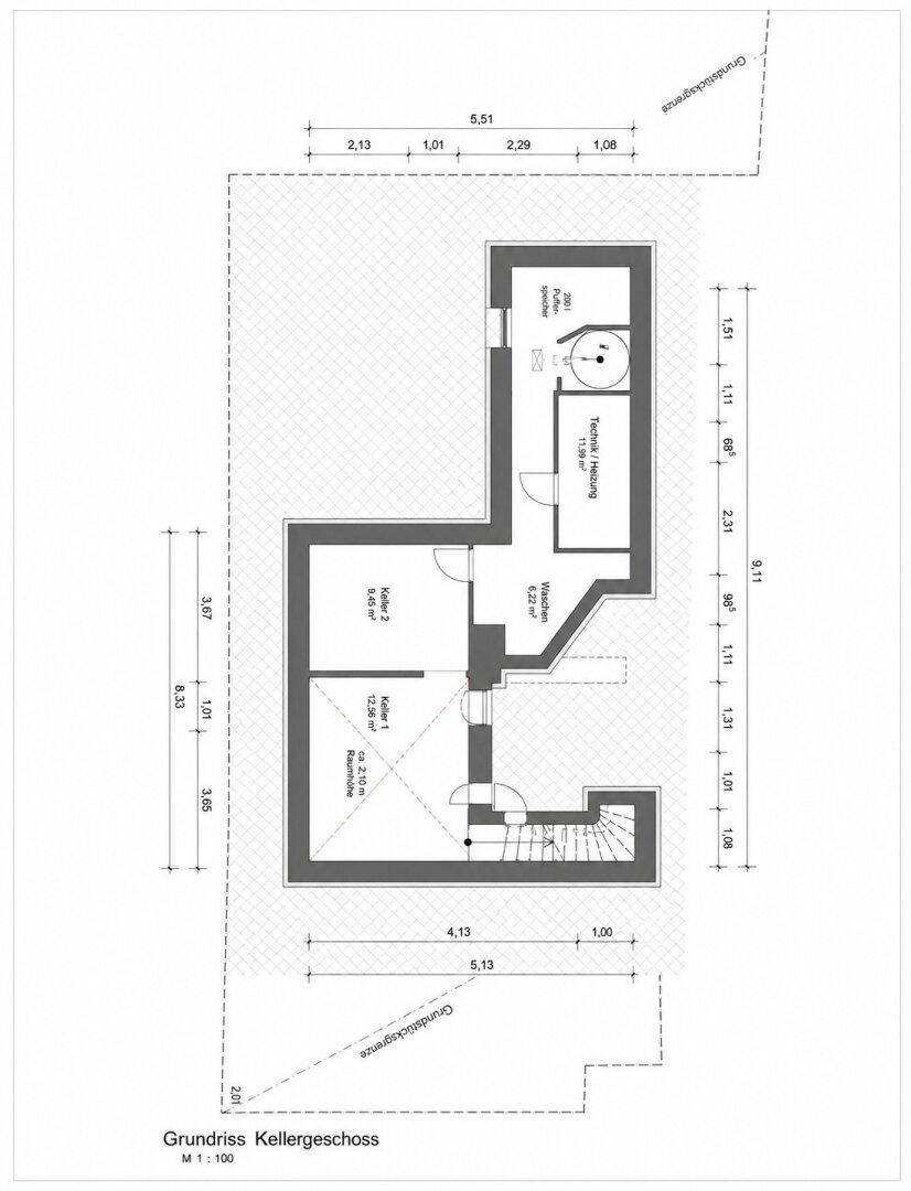 Grundriss des Kellergeschosses mit Kellerräumen und Technikraum.