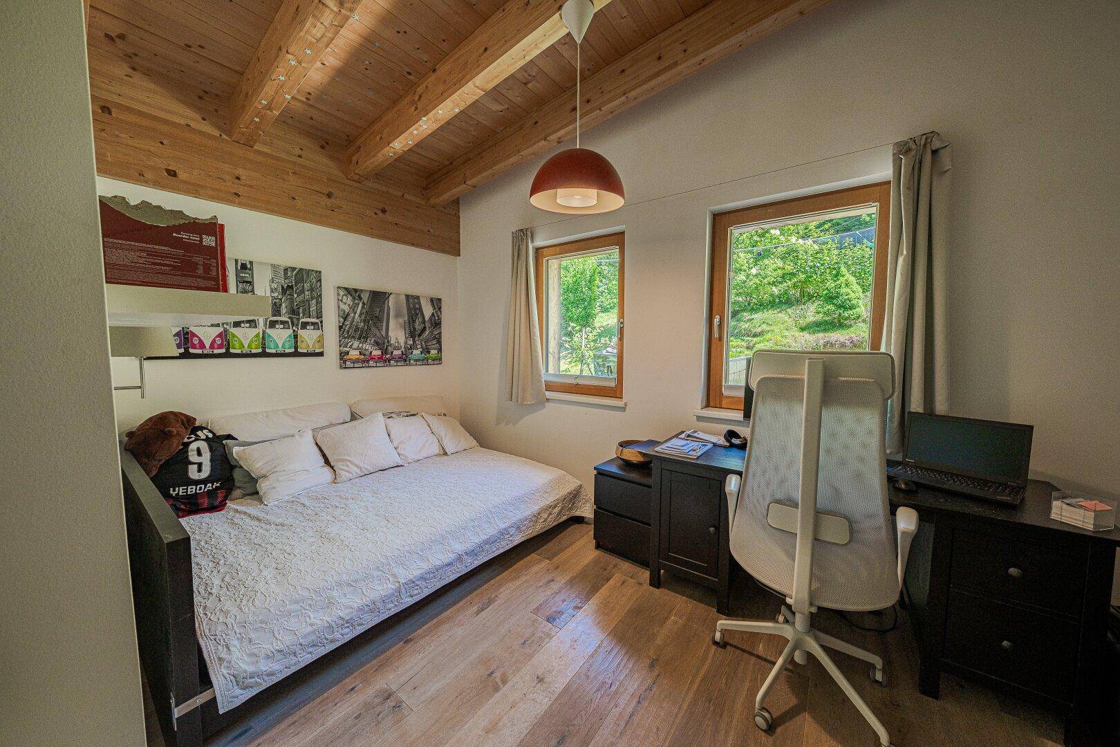 Architektenhaus in Schwoich: Modernes Wohnen im Einklang mit Natur und Energieeffizienz - Mehr