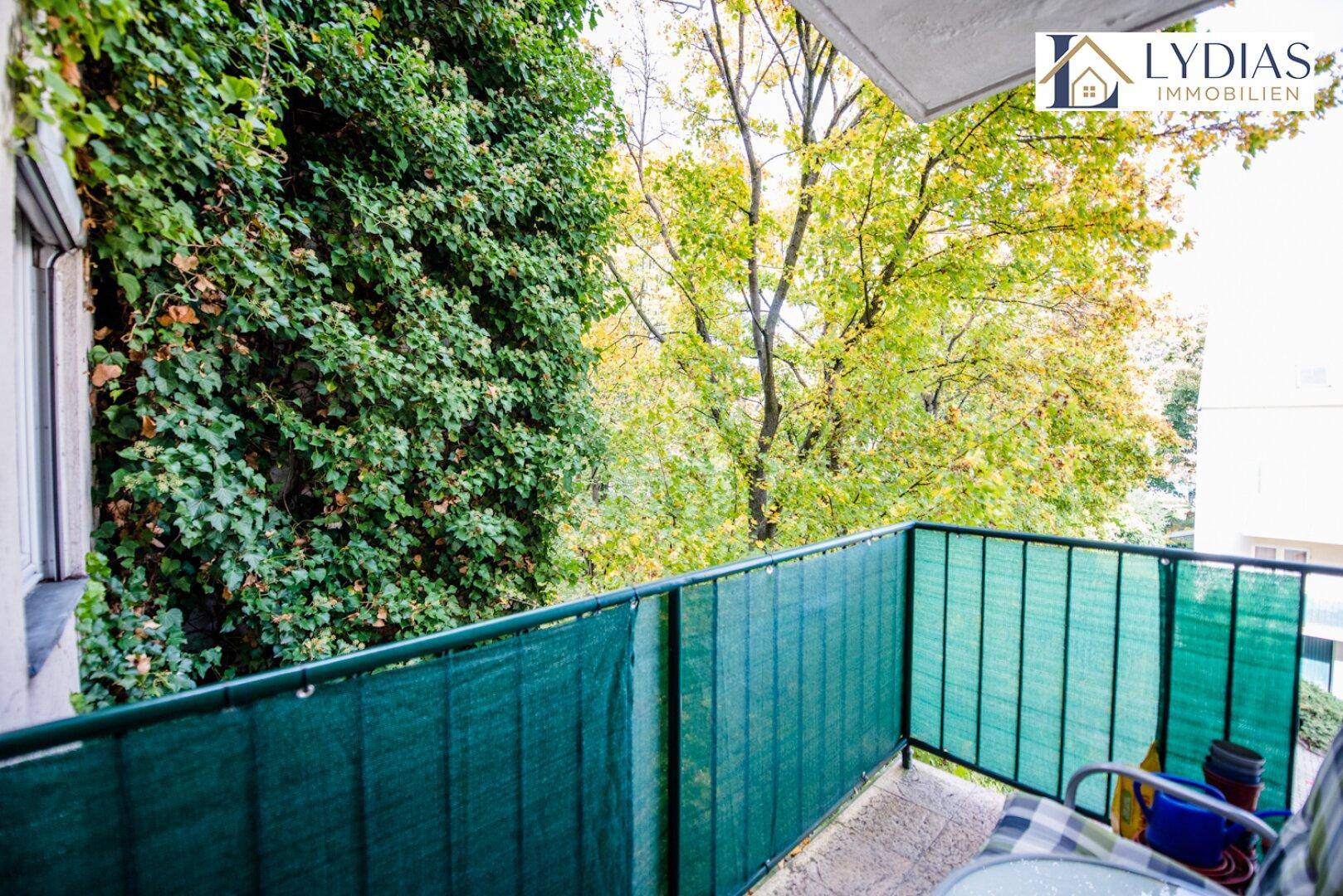Balkon mit Blick ins Grüne