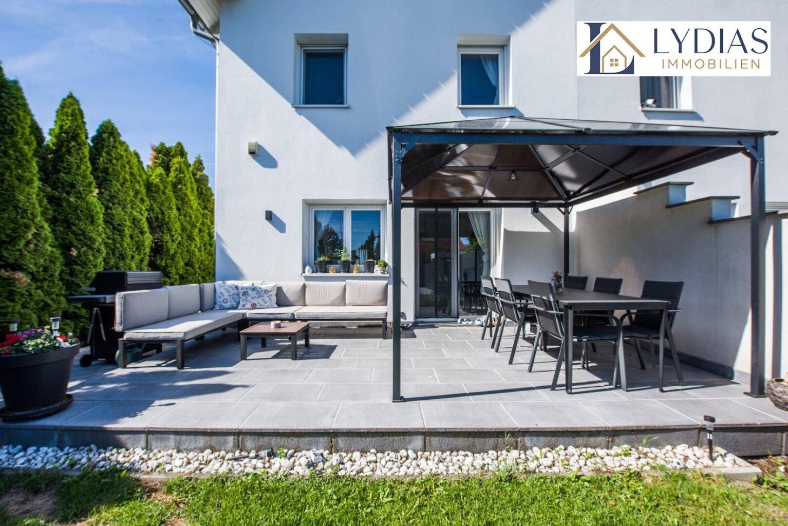 Traumhafte und sehr gepflegte Doppelhaushälfte mit Garten, Pool und vielen Extras – Top-Lage – exklusiver Badeteichzugang nur für Bewohner! - Ansicht 4