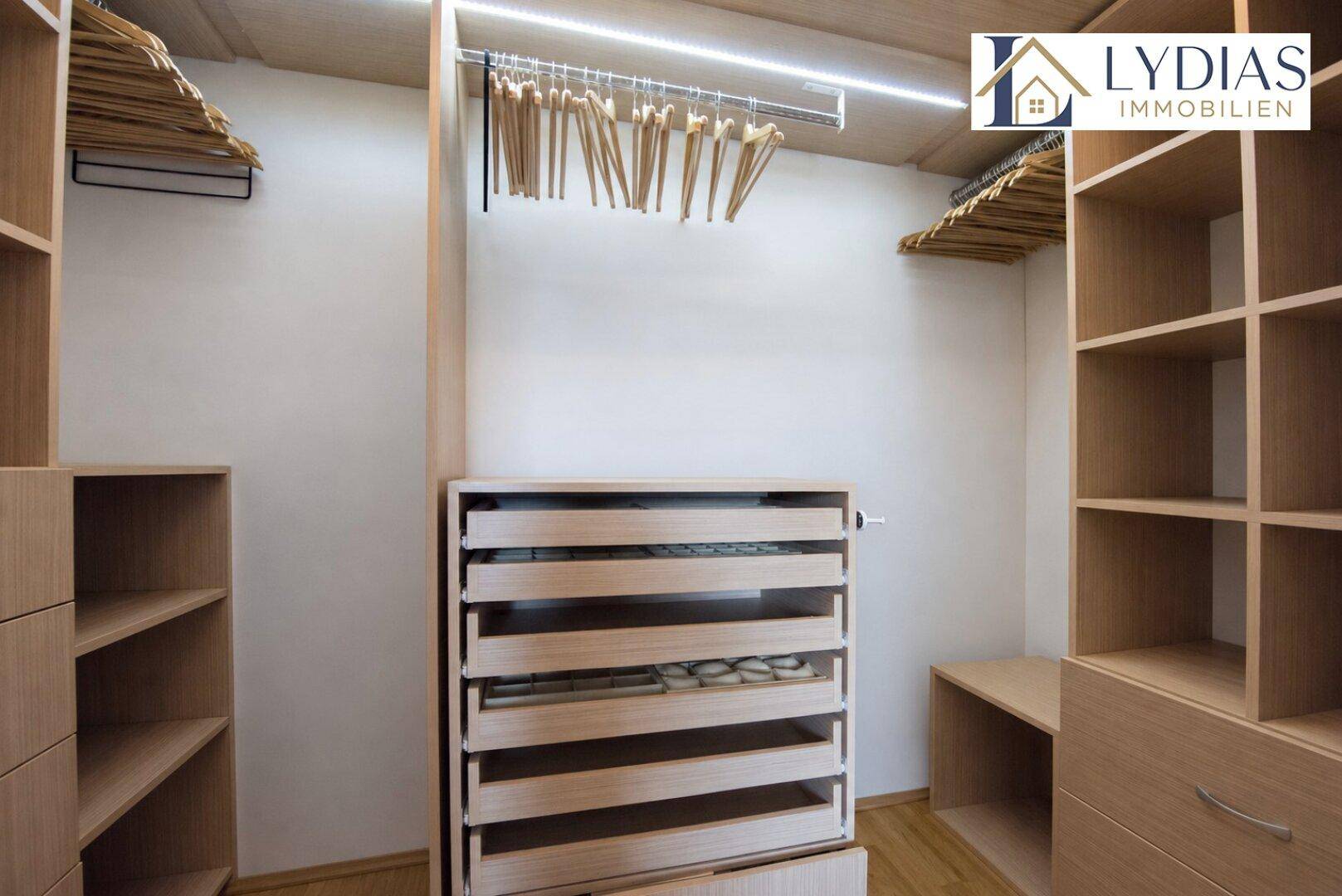 Begehbarer Kleiderraum Schlafzimmer