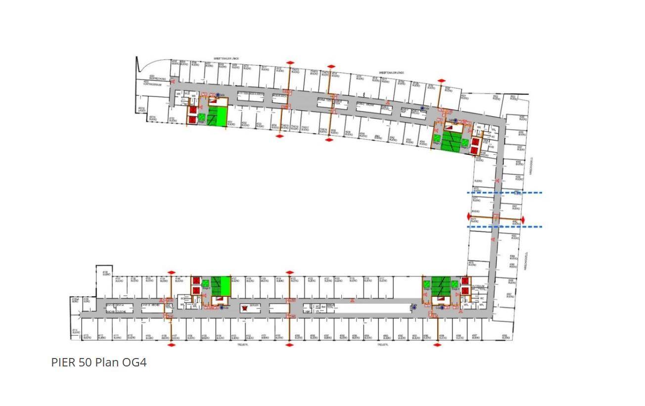 Detaillierter Grundriss des vierten Obergeschosses eines Gebäudes mit U-förmigem Layout und zahlreichen Büroeinheiten.
