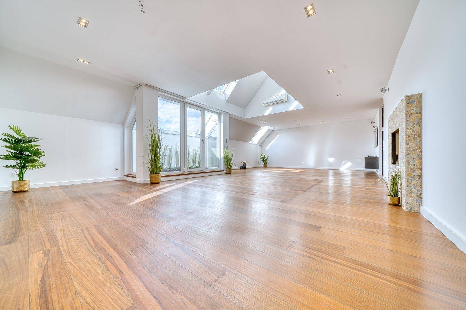 Wohnraum - ca. 60 m²
