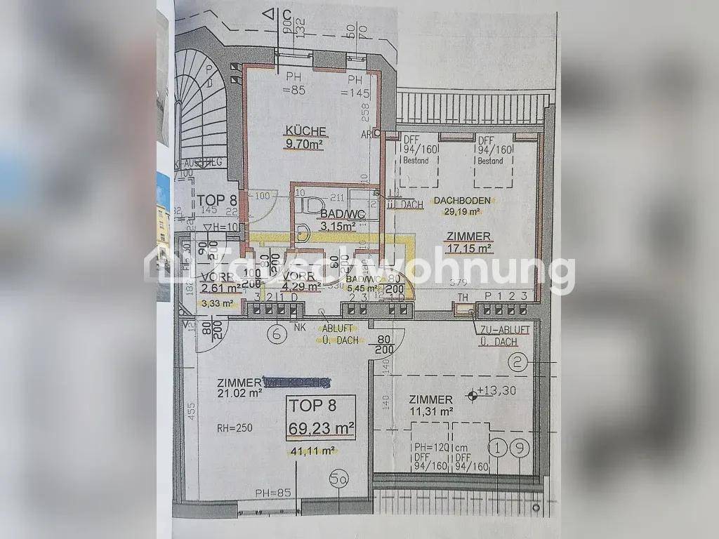 Detaillierter Grundriss der Wohnung mit Zimmeraufteilung und Flächenangaben.