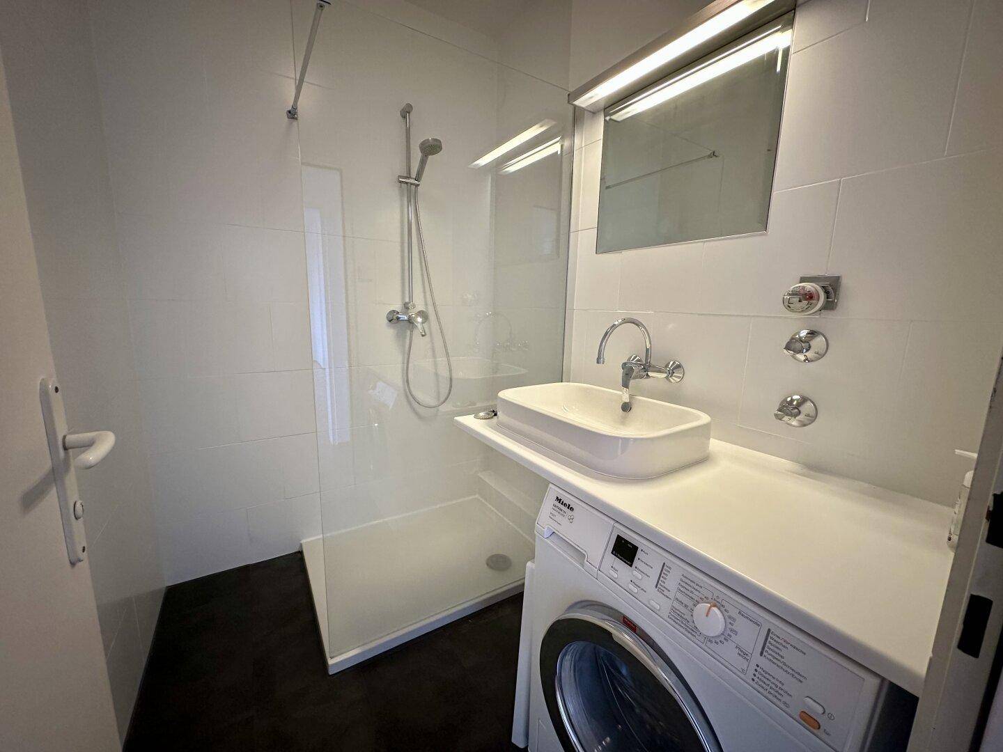 Modernes Wohnen in zentraler Lage - 64 m² Wohnung Nähe Strandbad, Fernblick – další