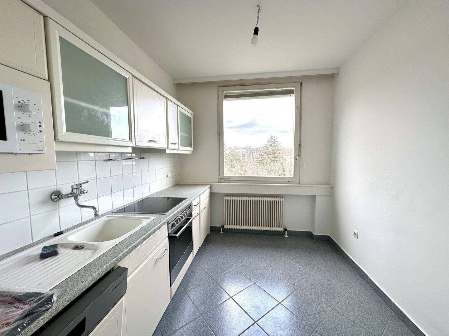 Modernes Wohnen in zentraler Lage - 64 m² Wohnung Nähe Strandbad, Fernblick – pohled 3