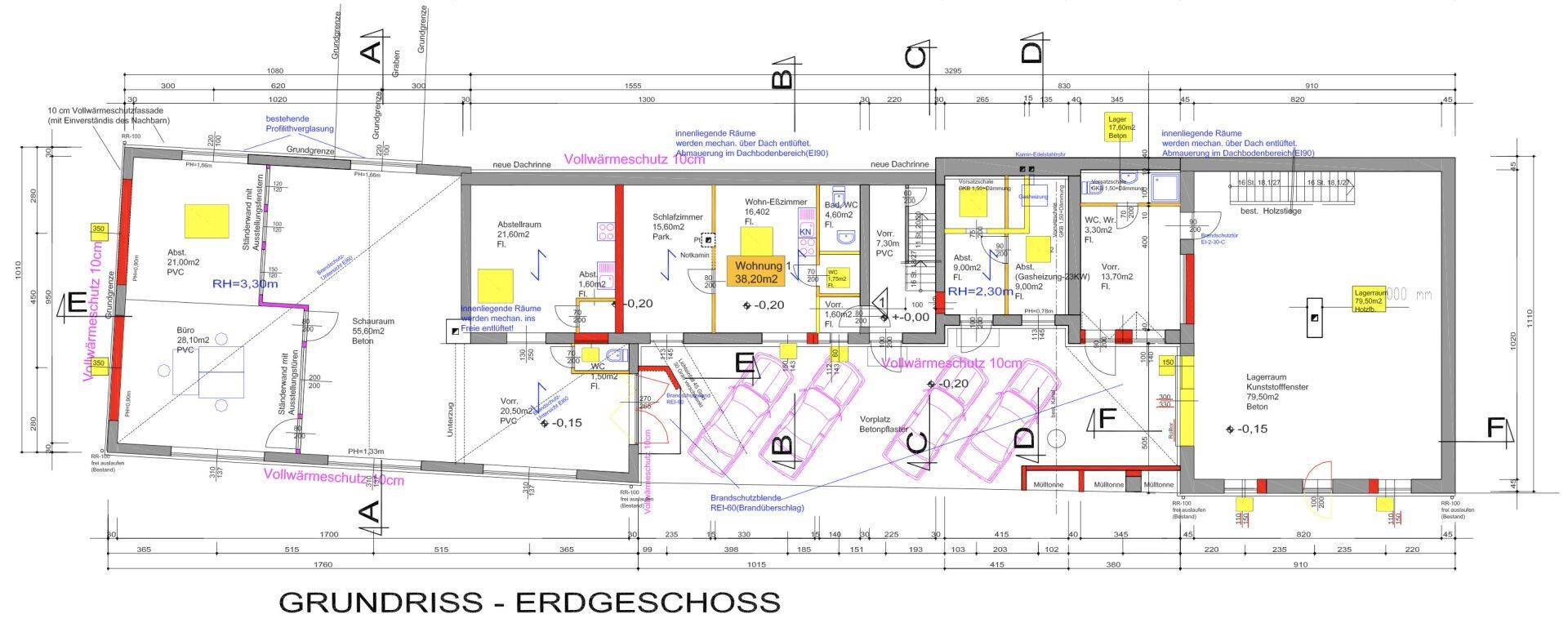 Grundriss des Erdgeschosses mit verschiedenen Räumen und Abmessungen.