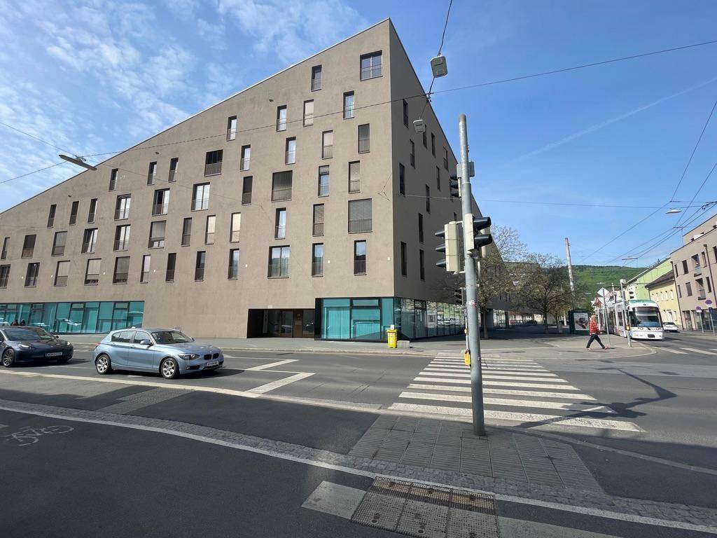 Büroflächen an der Alten Poststraße 122 und 124 in Graz-Eggenberg, Stellplätze optional