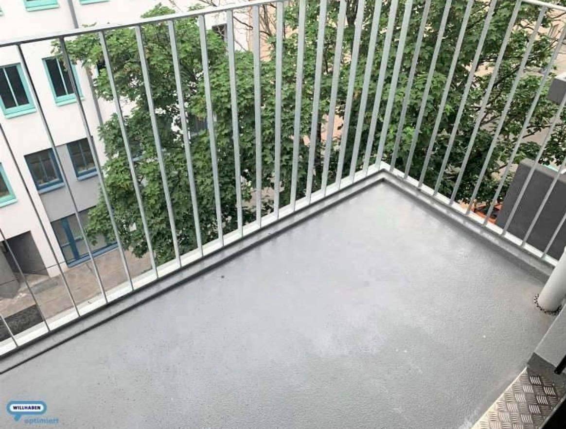 2 Zimmer im 4. Stock mit sonnigen Südwestbalkon Nähe UBahn - Ansicht 3